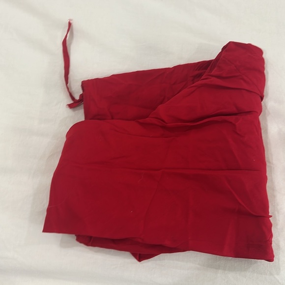 CUSTOM INDIAN ANARKALI RED AND GREEN - Picture 8 of 9